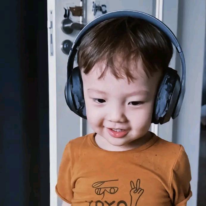 四条腿的螃蟹.