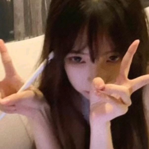 七七