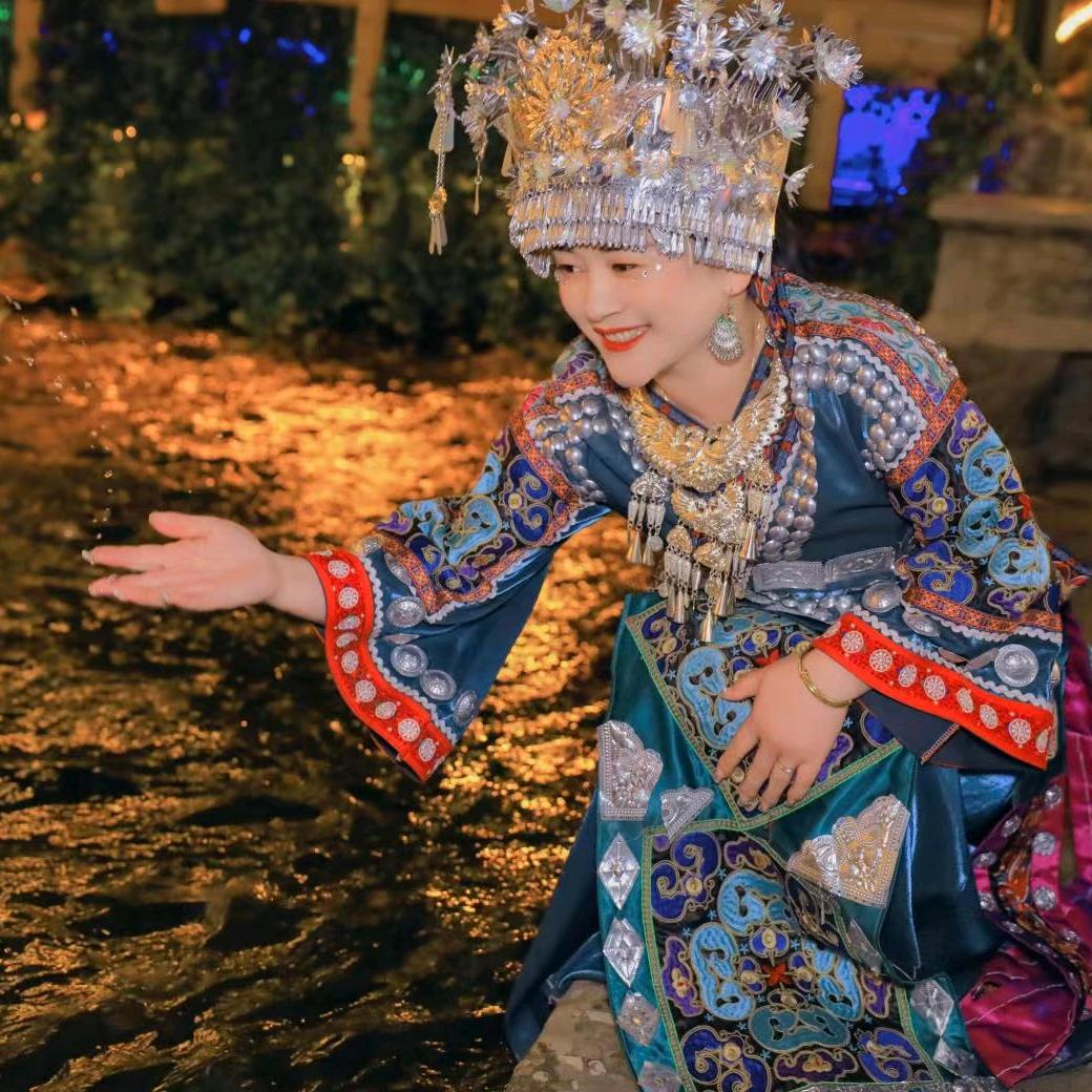 南昌肉联厂A1-26号冷冻批发，玲