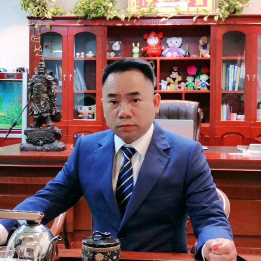 吉丽亚