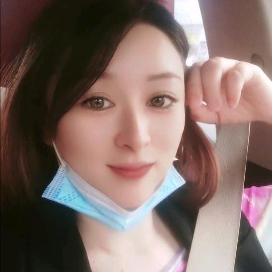 伙伴地产业务经理李冬平