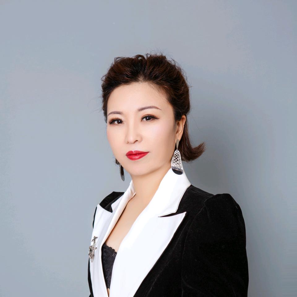 Miss Feng