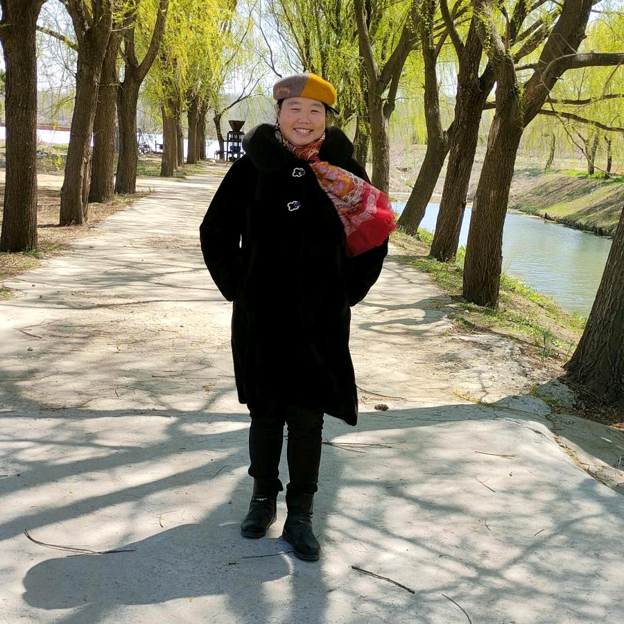 宫爱玉