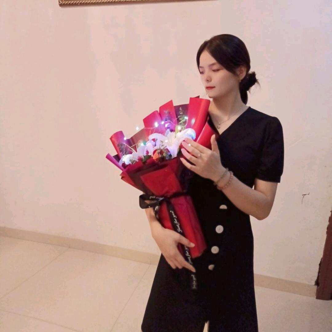 油墩街 ✨ 红尚明都女装✨