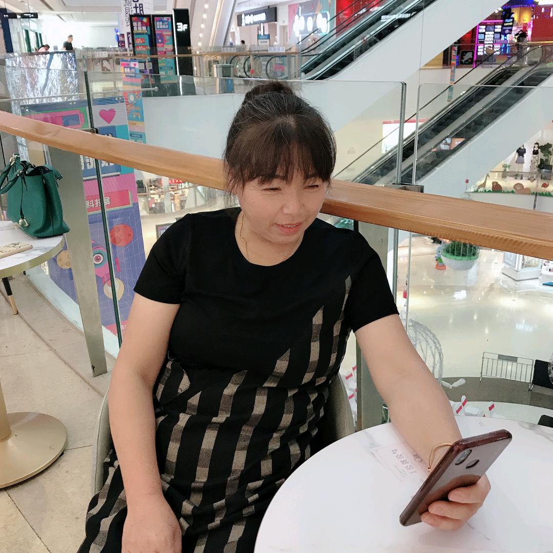 鸟语花香。