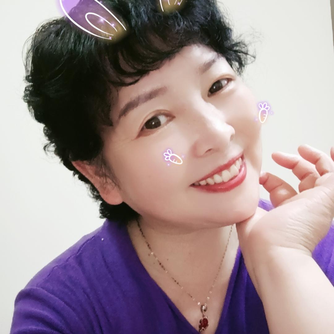爱笑的嘛嘛