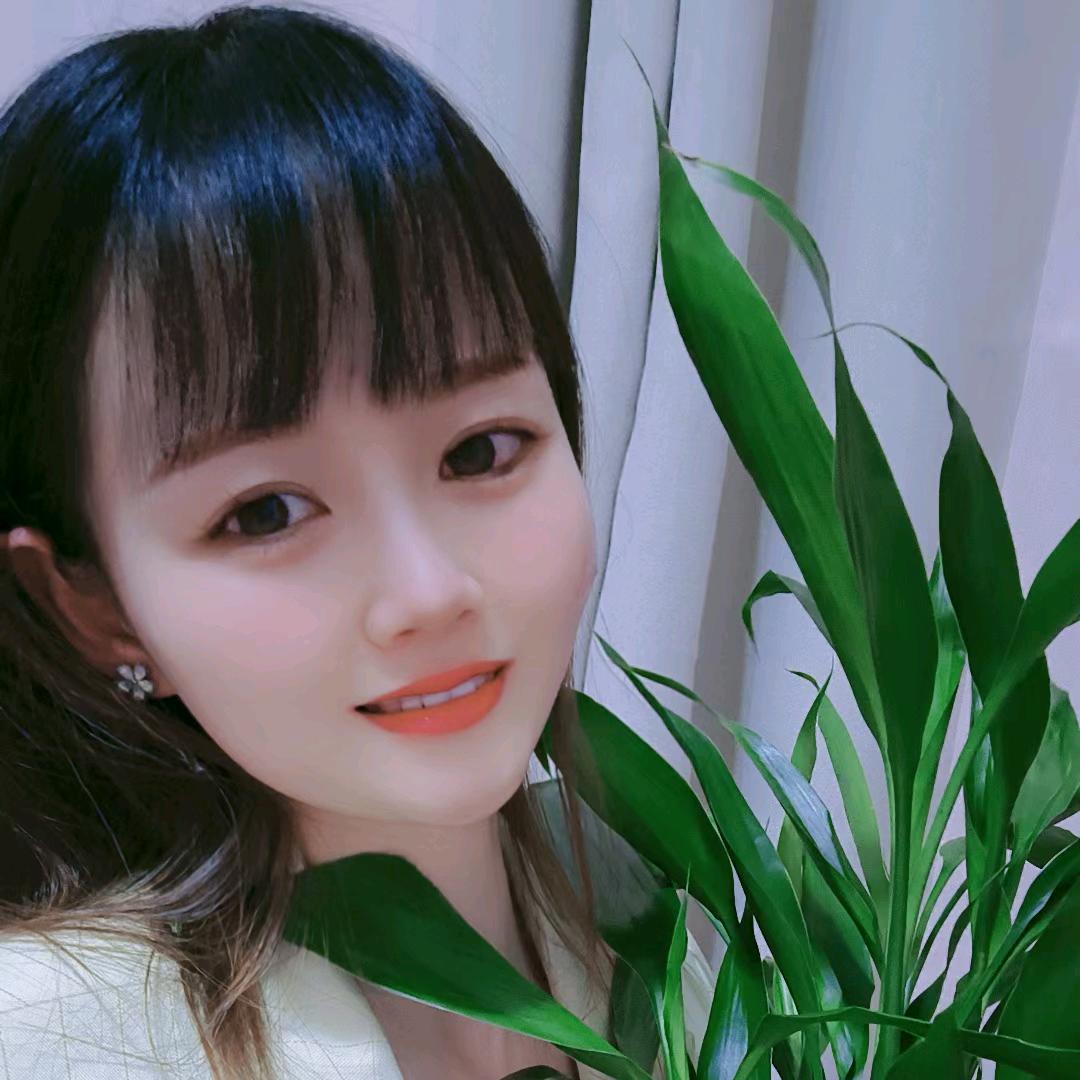 回眸一笑百媚生