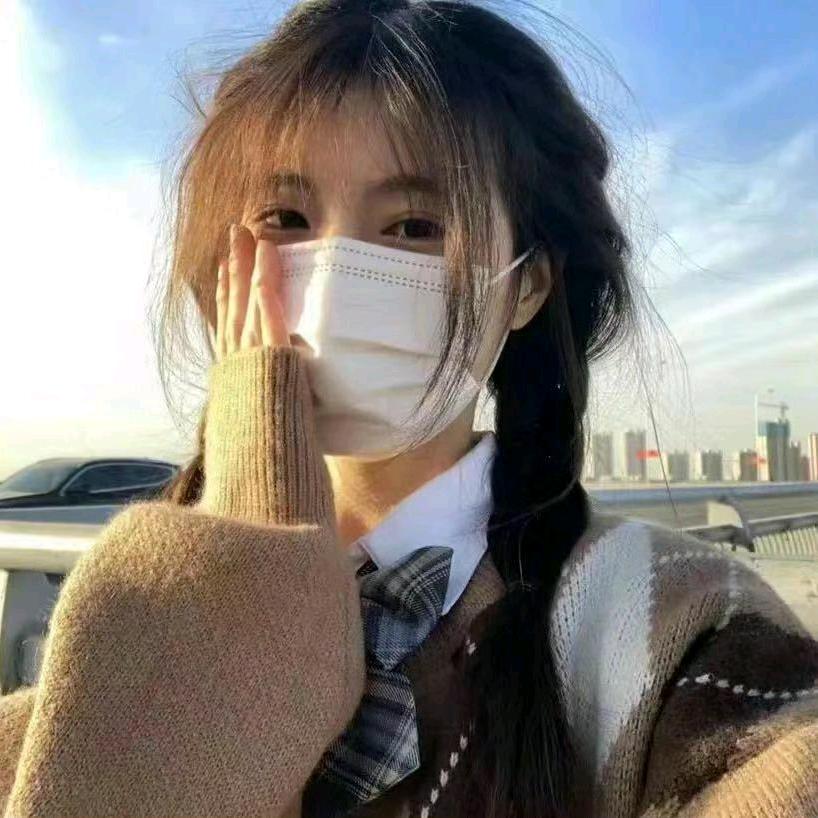 @满满小草莓