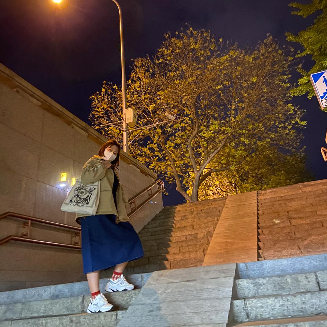 醒醒的美少女妈咪🌙