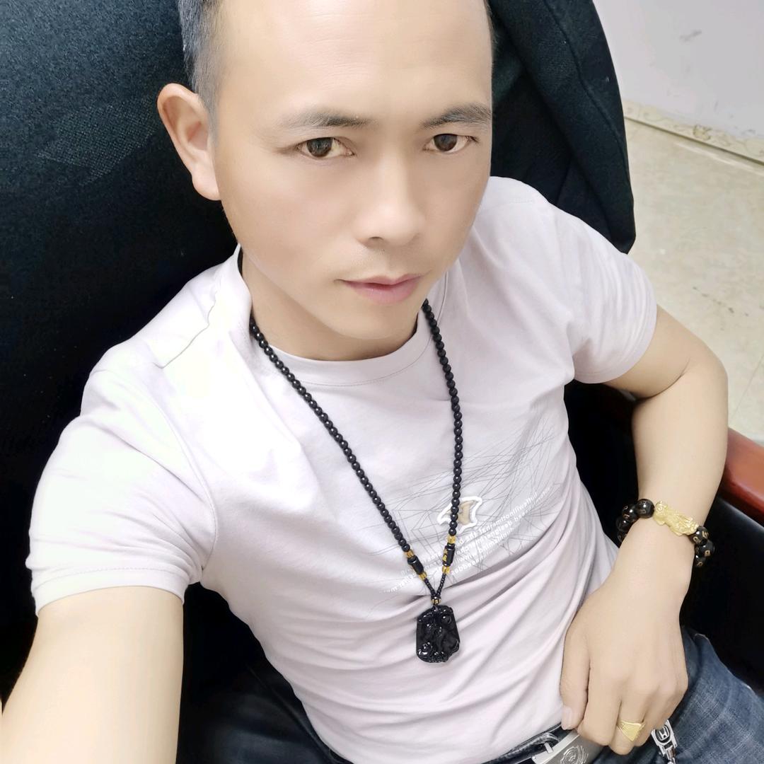 谢亮辉