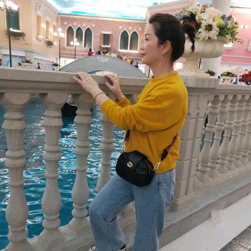 高家小姐姐