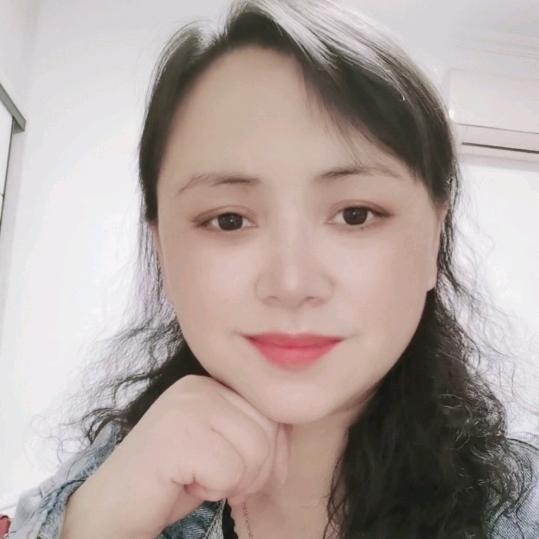 英子