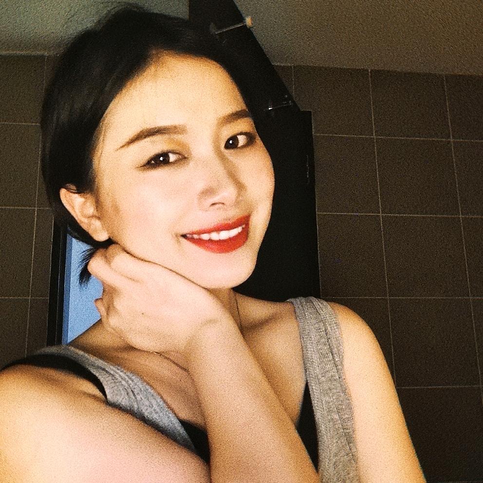 蓝小姐