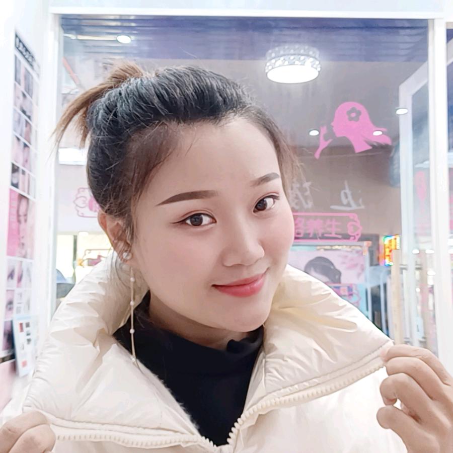 兰兰美甲美睫（每天不定时开播）