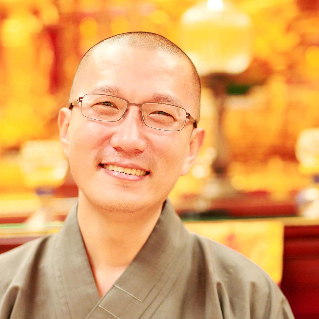 明海比丘