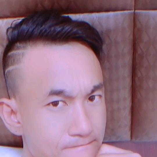 蓝天下的孤独