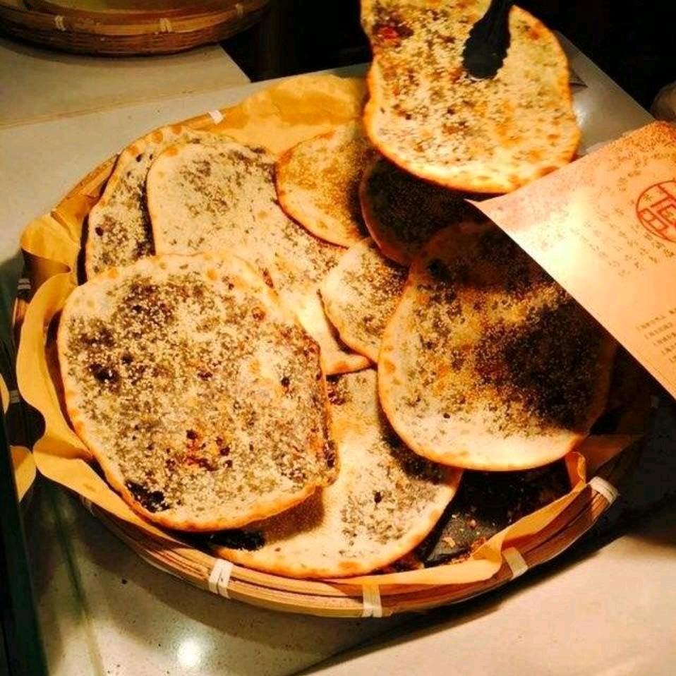 马记梅干菜扣肉饼