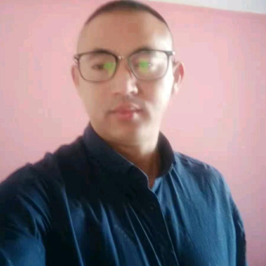 人不拼搏等于白活