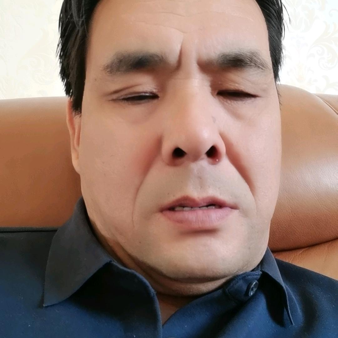 张旭军喜欢唱歌