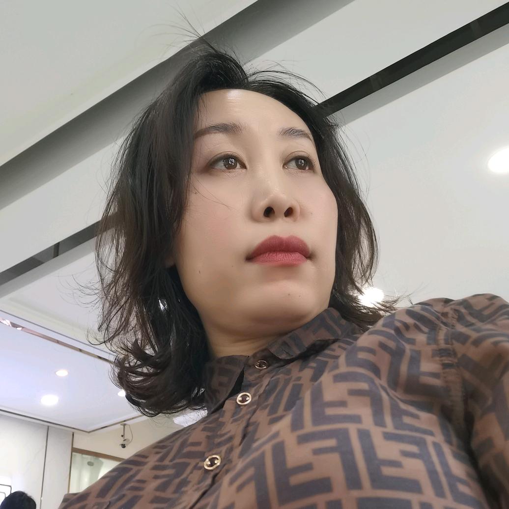 小样挺乖