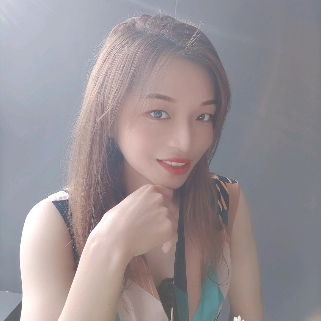 湖北婷姐～橱窗好物😘（随缘直播）