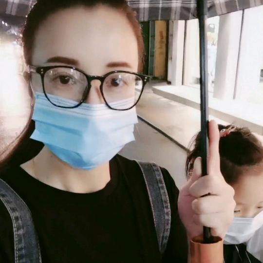 红唇