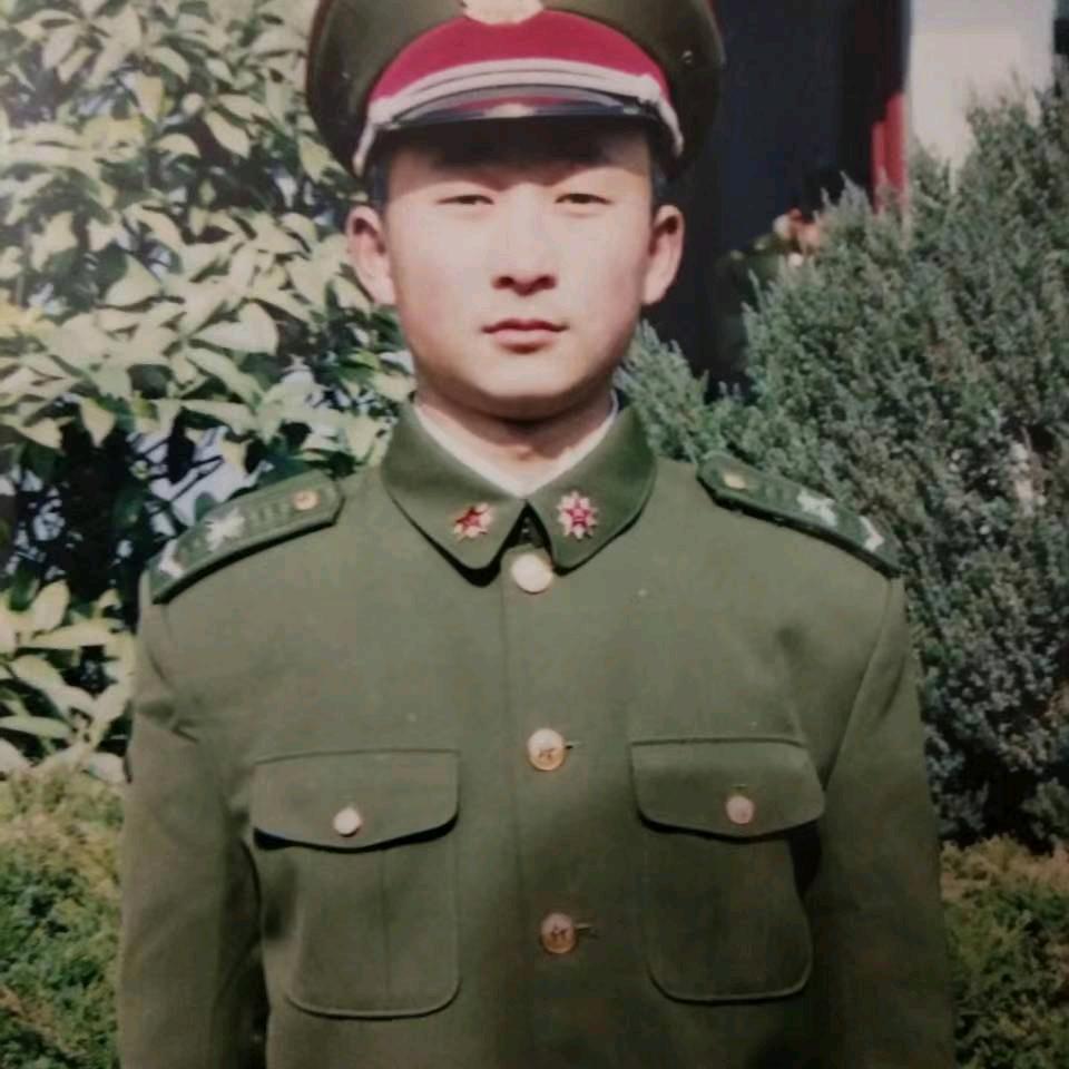 🕊এ᭄李辉꧔ꦿ᭄💞࿐ᩚ