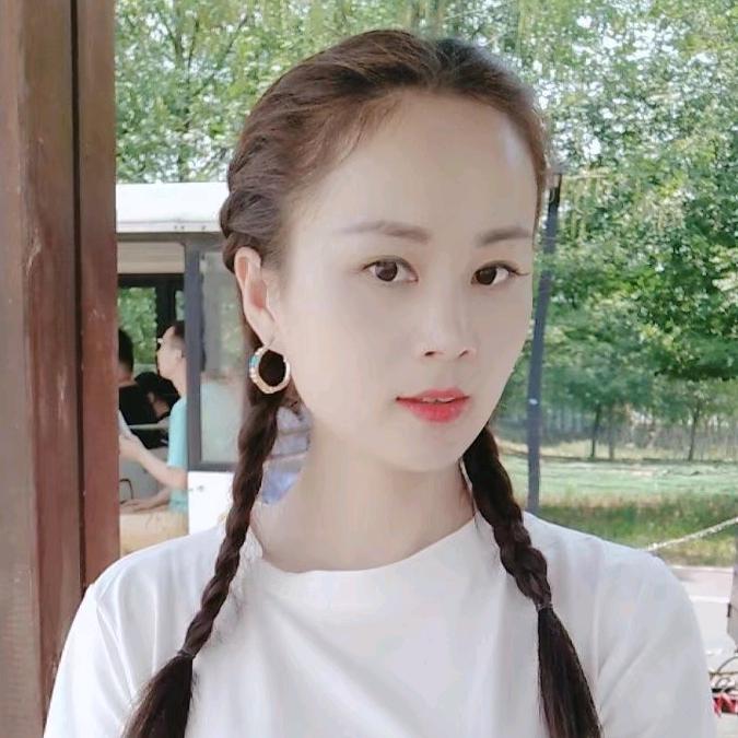 吢侞ʚɞ 芷氺（拒聊）