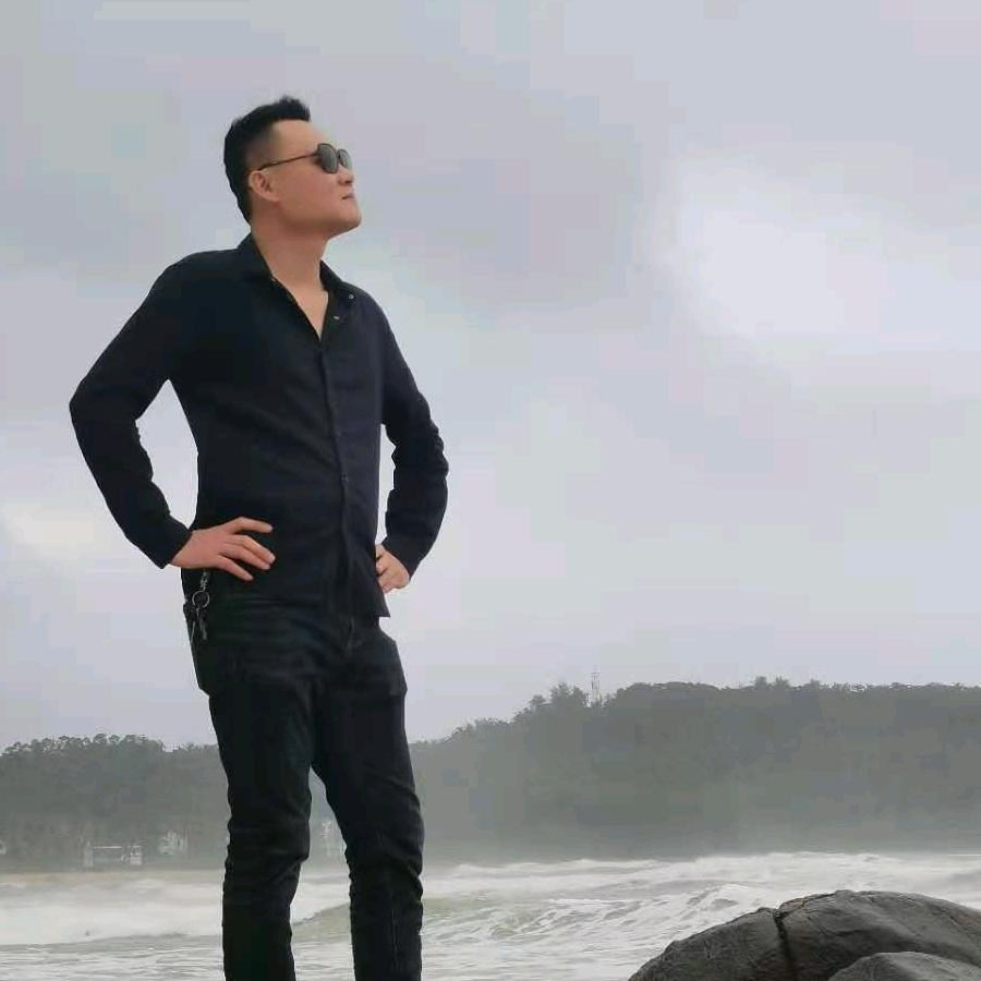 深情的老男人