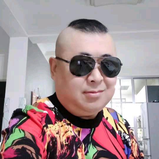 胖哥胖嫂房车旅行