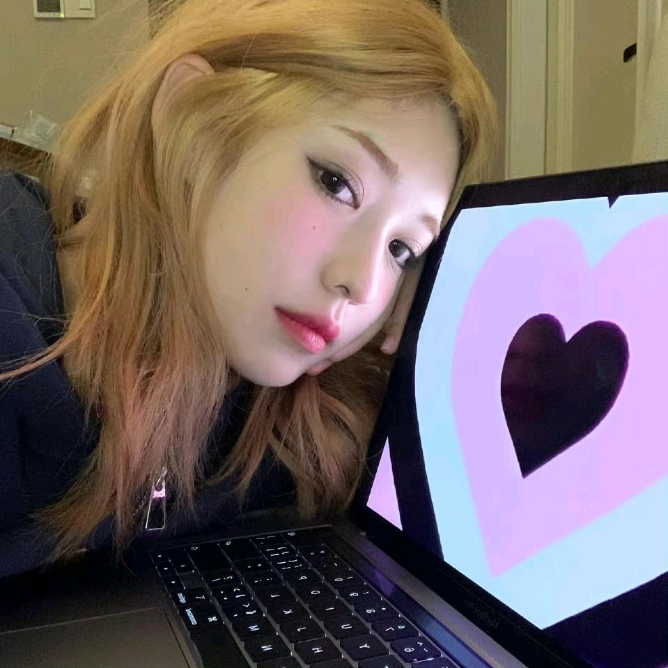 Zhoukkkkkkq.