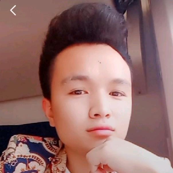 小松