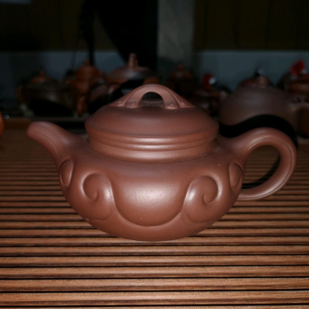 宜兴市丁蜀镇春洪紫砂陶瓷店