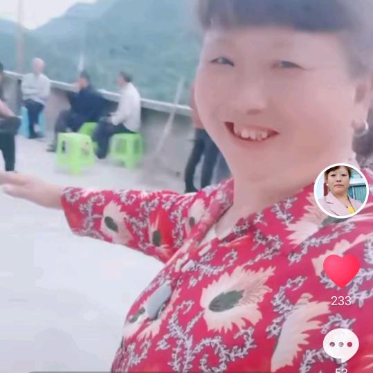 开心快乐🍉🍉🍇🍇