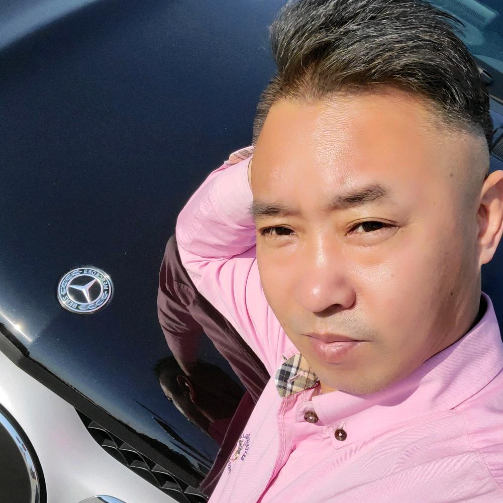 铜牛办公家具