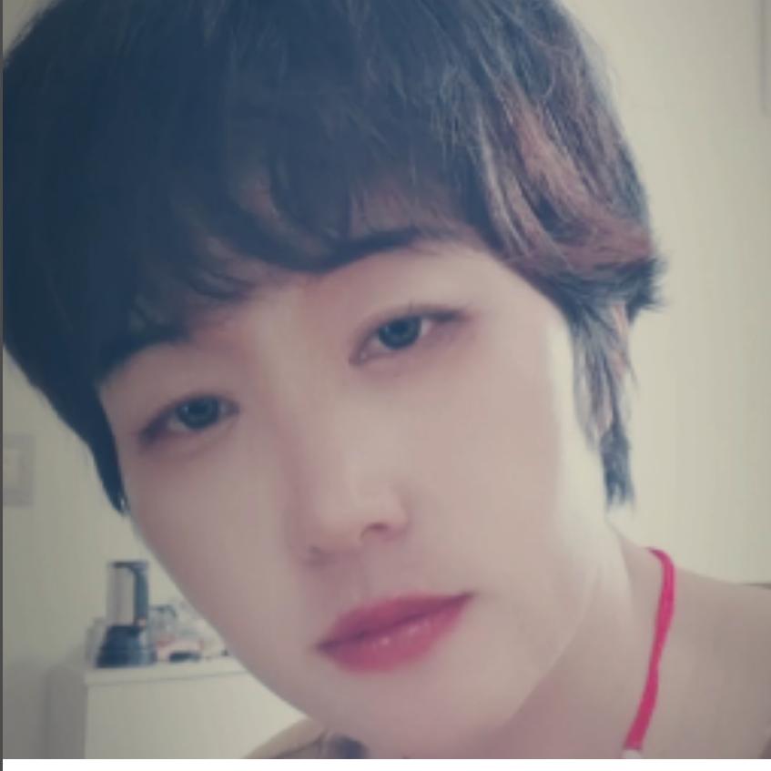 明媚不忧伤