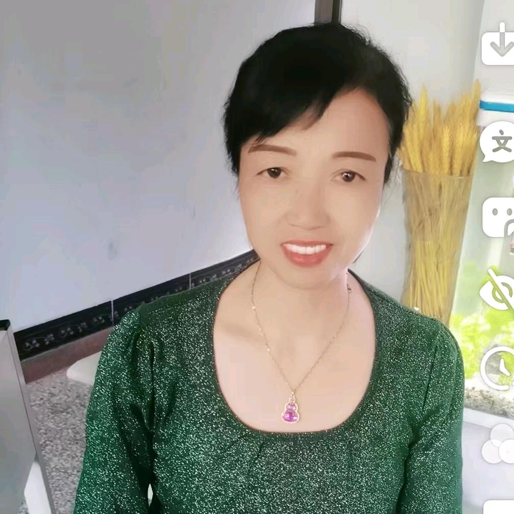 军玲
