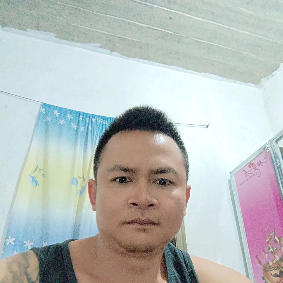阿朋