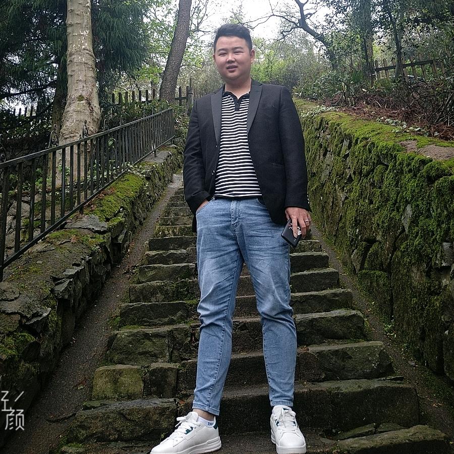 陌生人、仅此而已