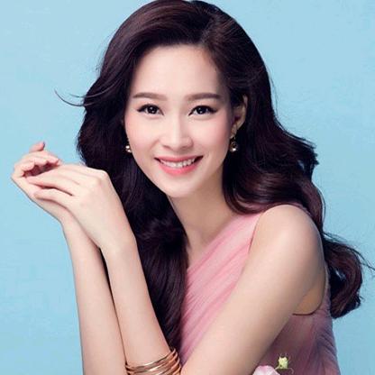 越加美头像