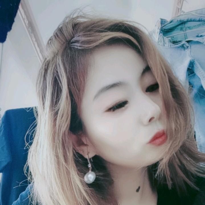 小路(≖‿≖)✧