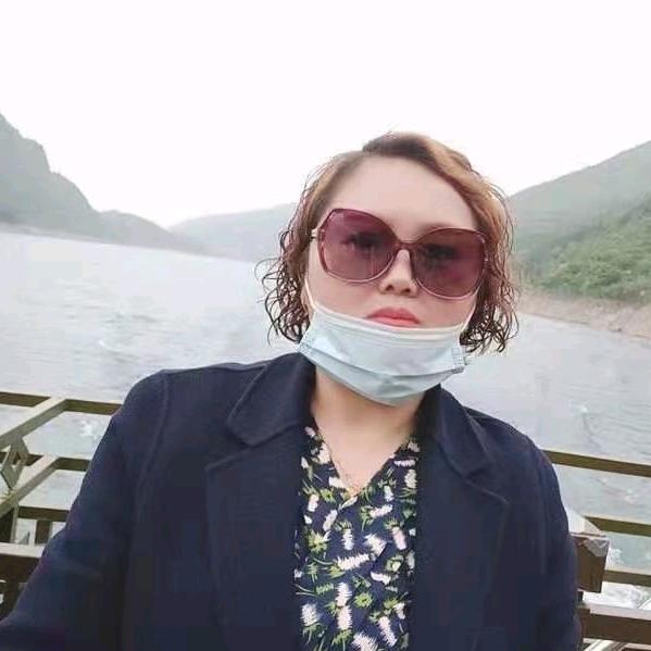 牵手