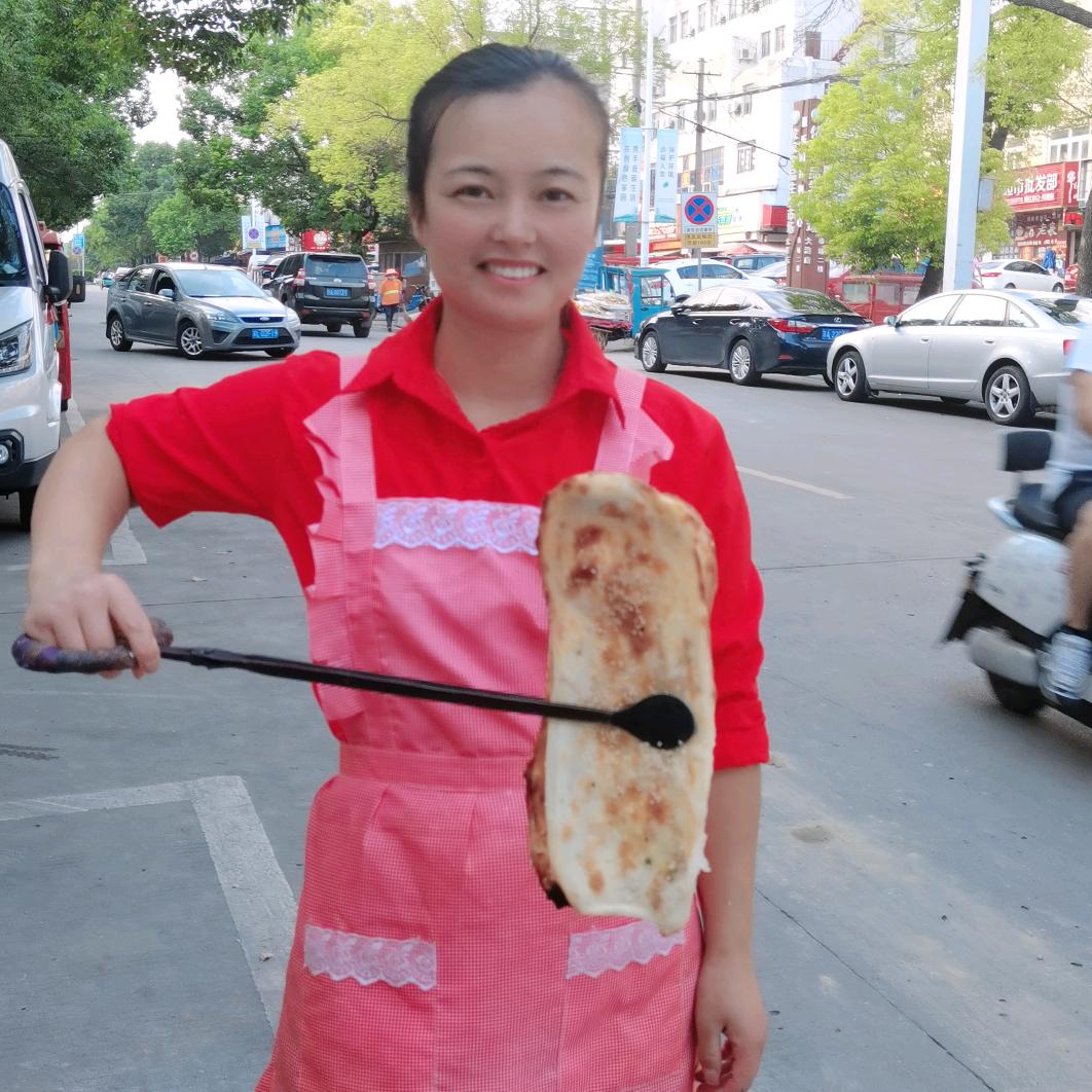 镇江新区大港莉平牛肉汤店