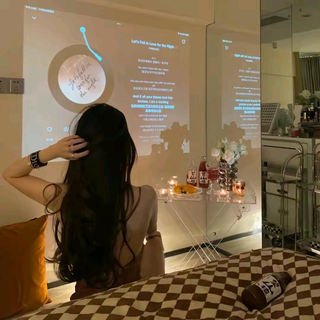 薇儿💋💋