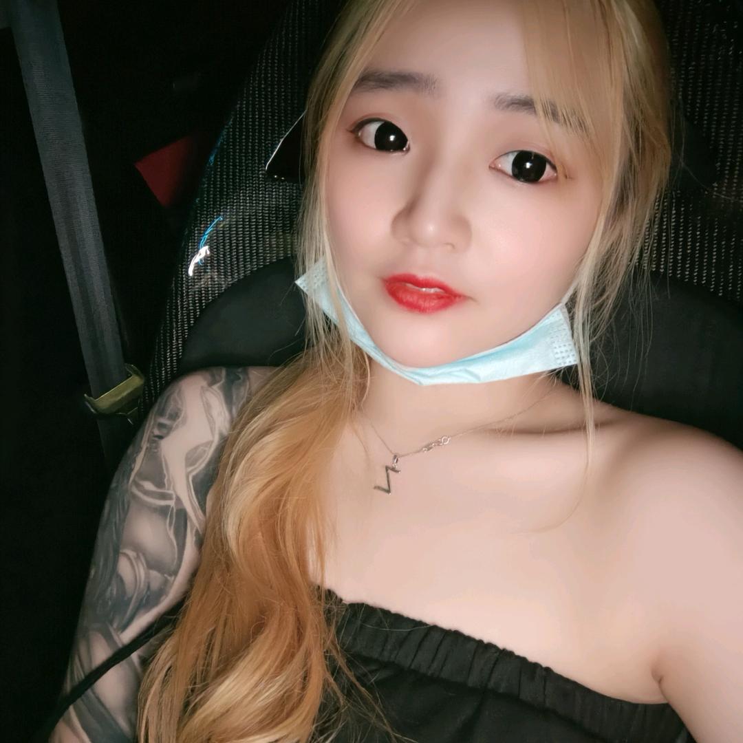姗 姗 ෆ