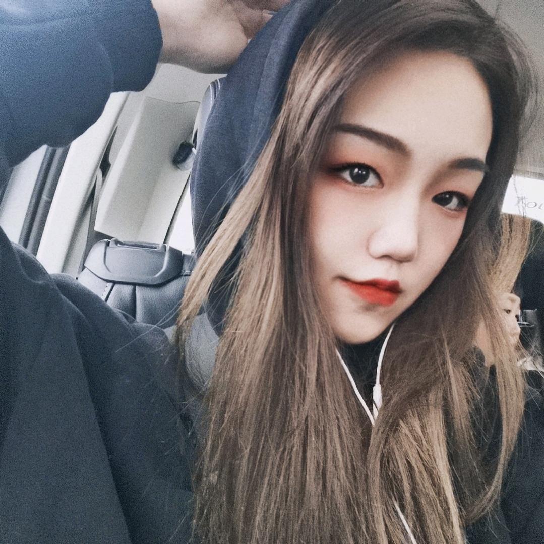 好奇怪的妹妹.