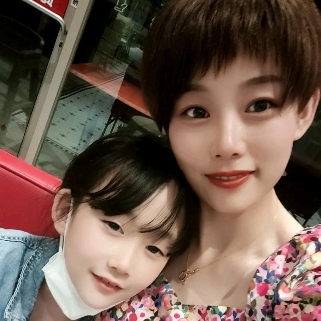 娜样年华～振发李娜烟酒商行