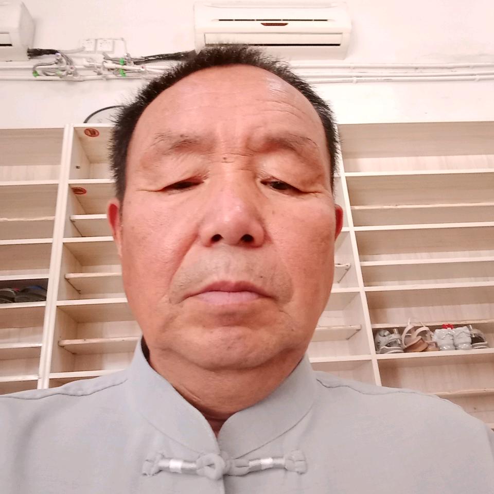 老张