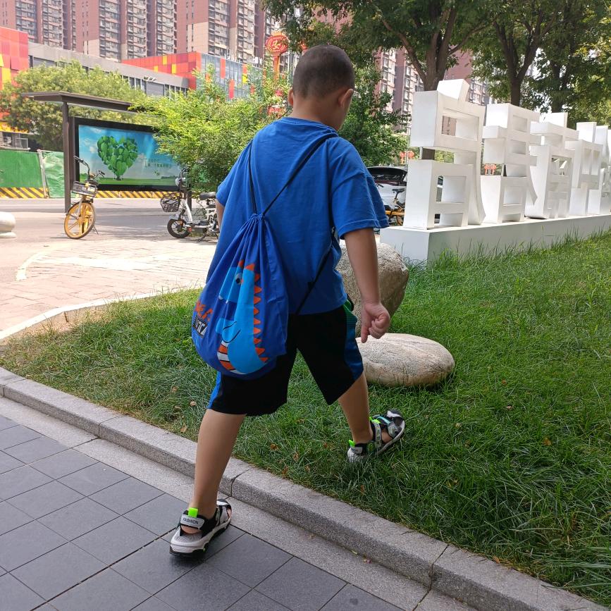 他王姨