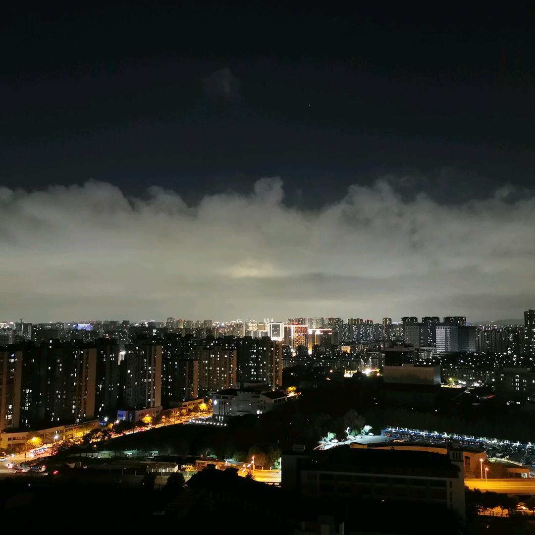 魔兽小明哥哥哟